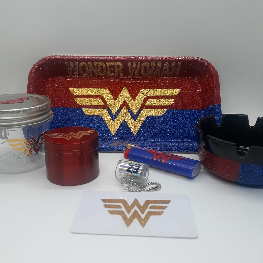 Wonder Woman Inspired 7pc Stoner Set - Picture 1 of 4